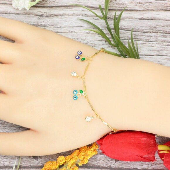 "Trendy Bracelet for Girls & Women – Cute, Adjustable & Gift-Ready | MLCRC1713 - Picture 4 of 10